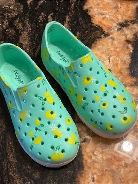 Cat & Jack Aqua Slip-On Water Shoes with Yellow Lemon Print